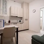 Apartment Palazzetto La Quadra Di San Faustino - F&l Brescia