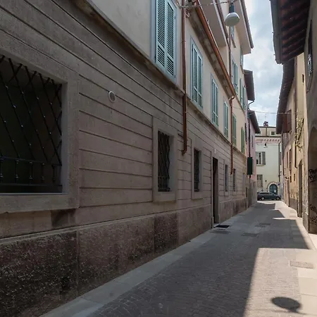 Palazzetto La Quadra Di San Faustino - F&l