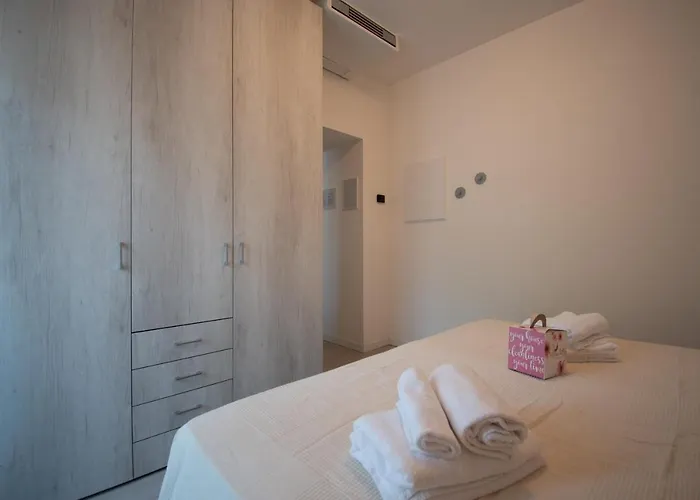 Palazzetto La Quadra Di San Faustino - F&l * Brescia